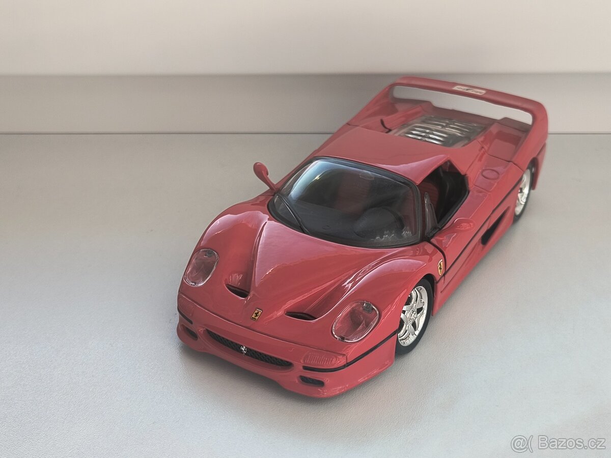 Model auta Ferrari F50, Maisto 1:24