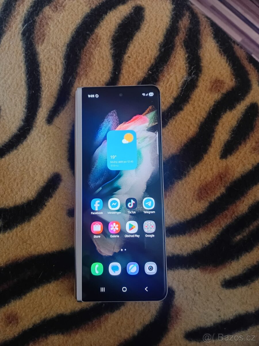 Samsung ZFold3