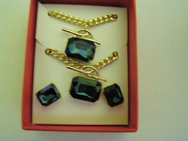 náhrdelník + náušnice + náramek