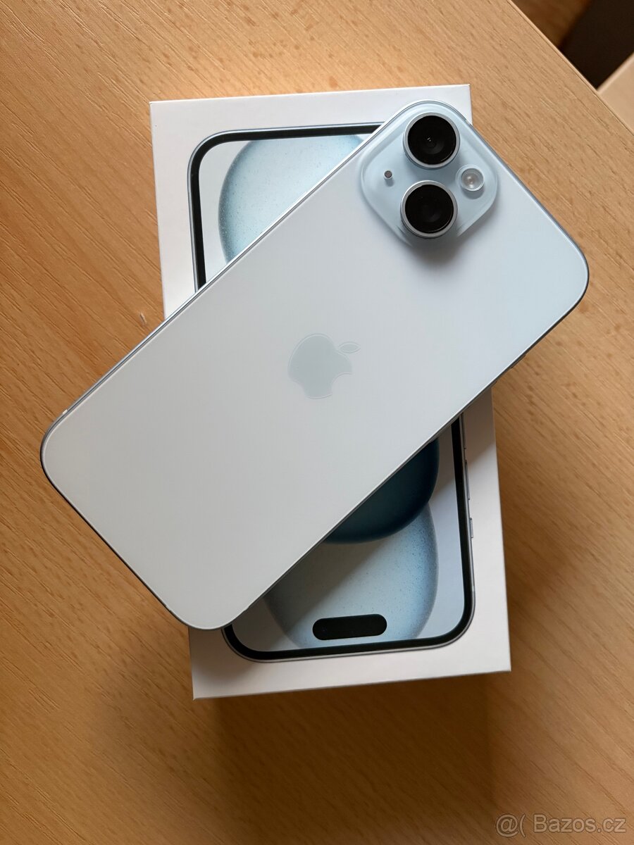 Apple iPhone 15 - 128 GB, bílý