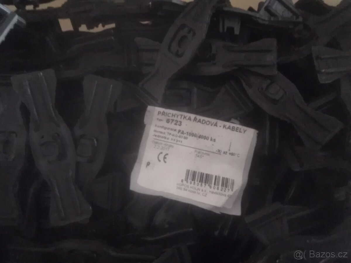 Příchytka řadová 6723