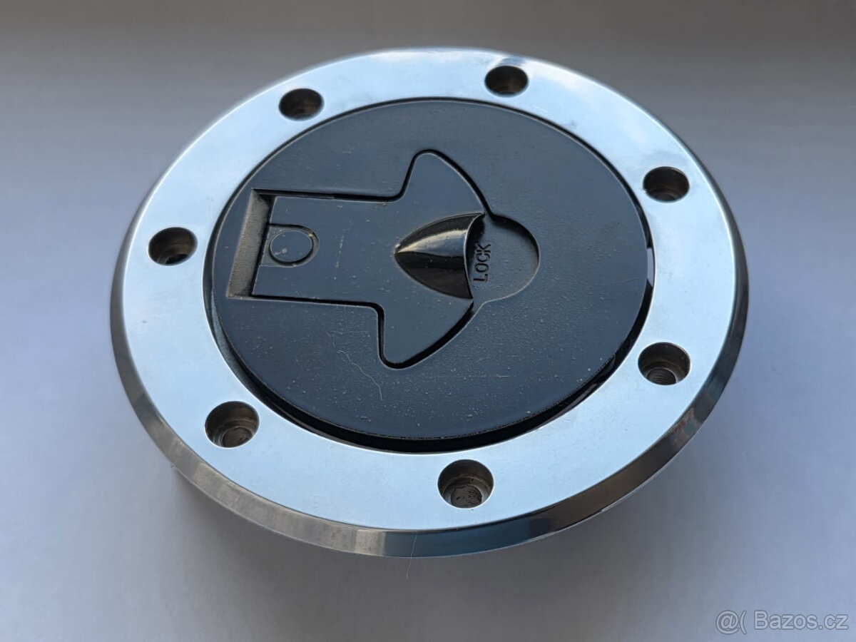 Prodám originální víčko nádrže Kawasaki