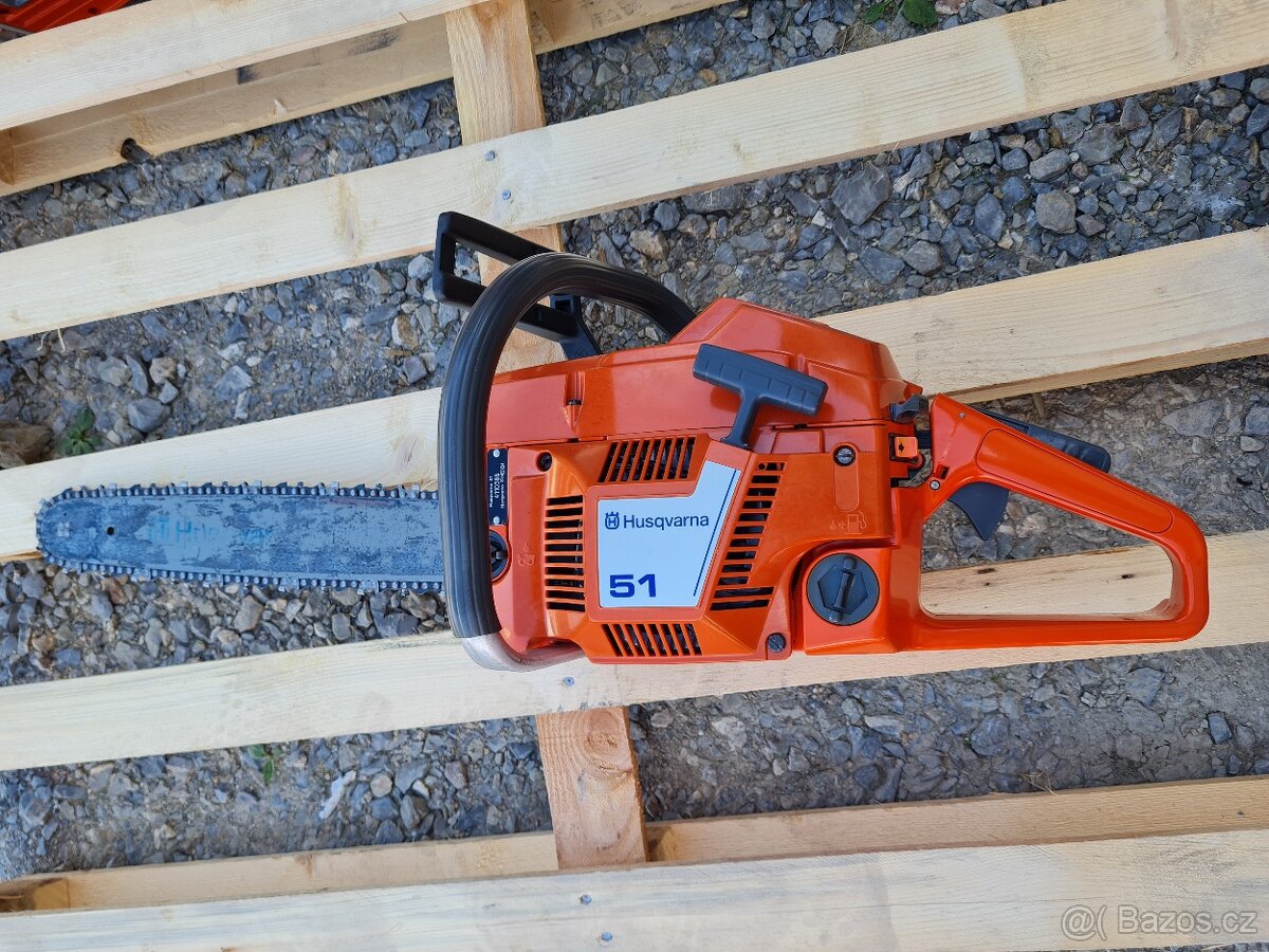 Husqvarna 51 motorova pila top stav
