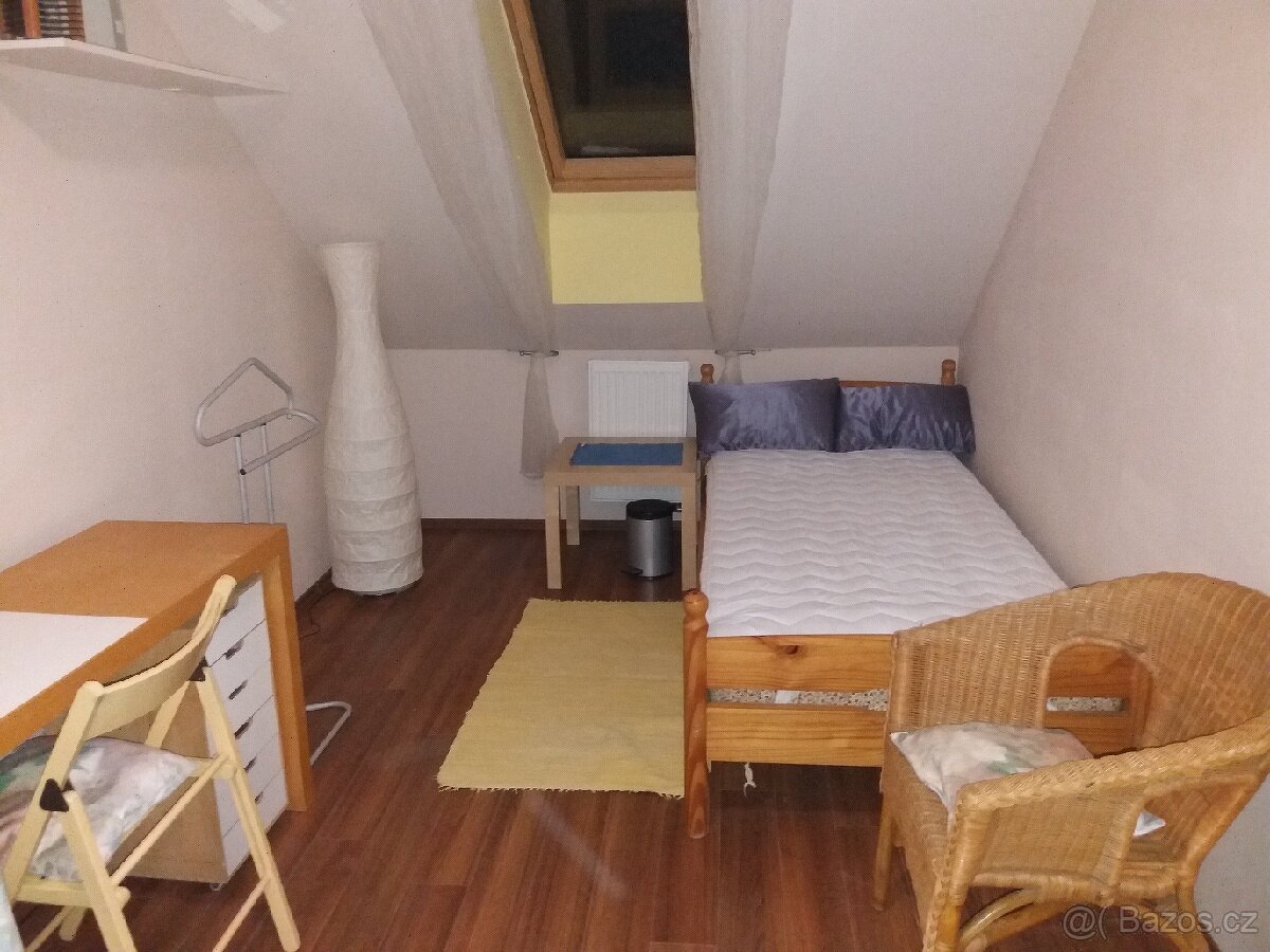 Pronájem pokoje 15m2 u Říčan