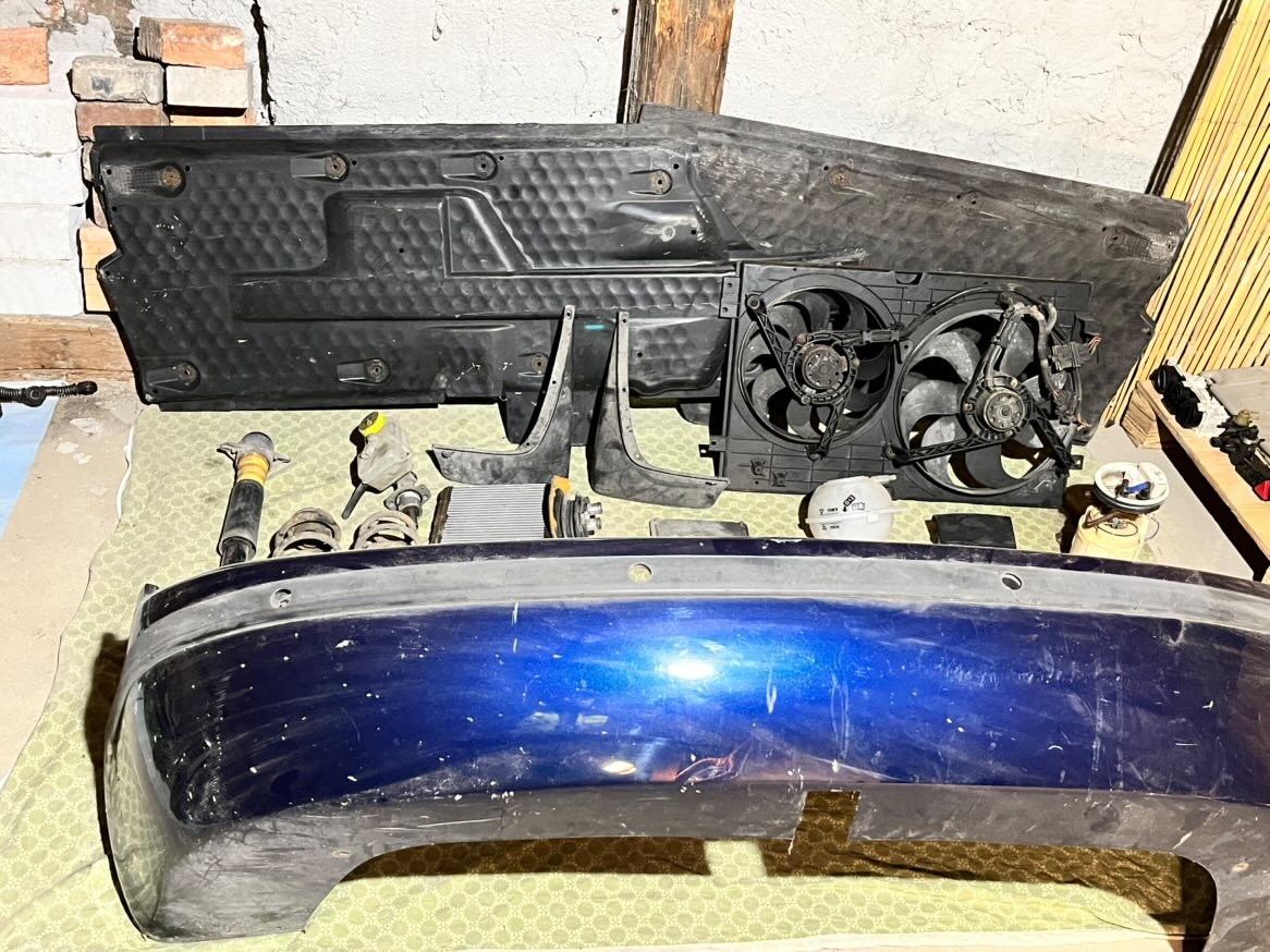 prodám levné náhradní díly z vozu škoda fabia 1.4 Mpi