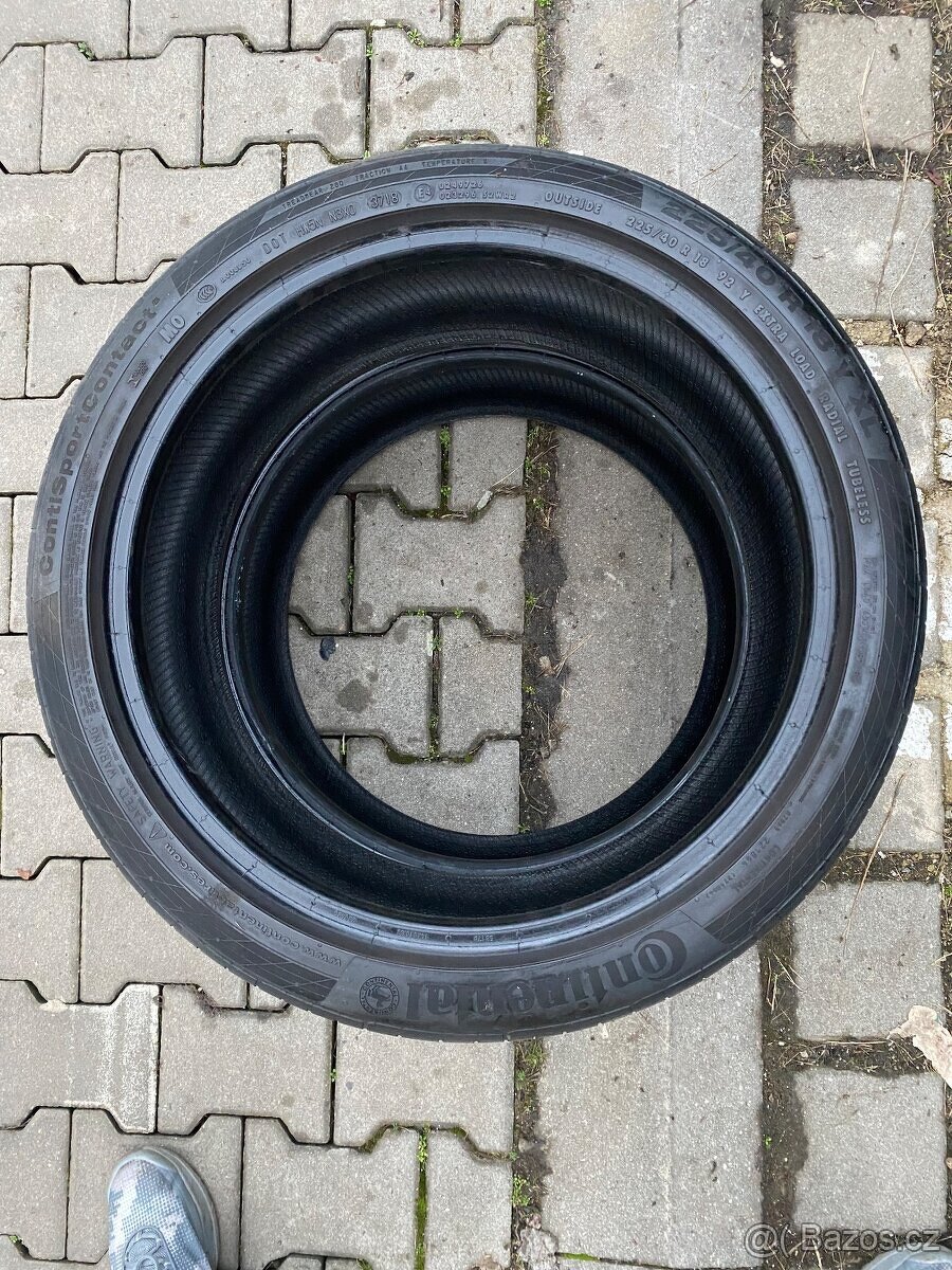 225/40/18 letní