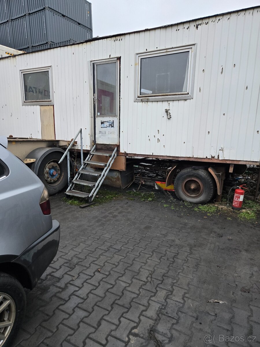 Maringotka slusovice