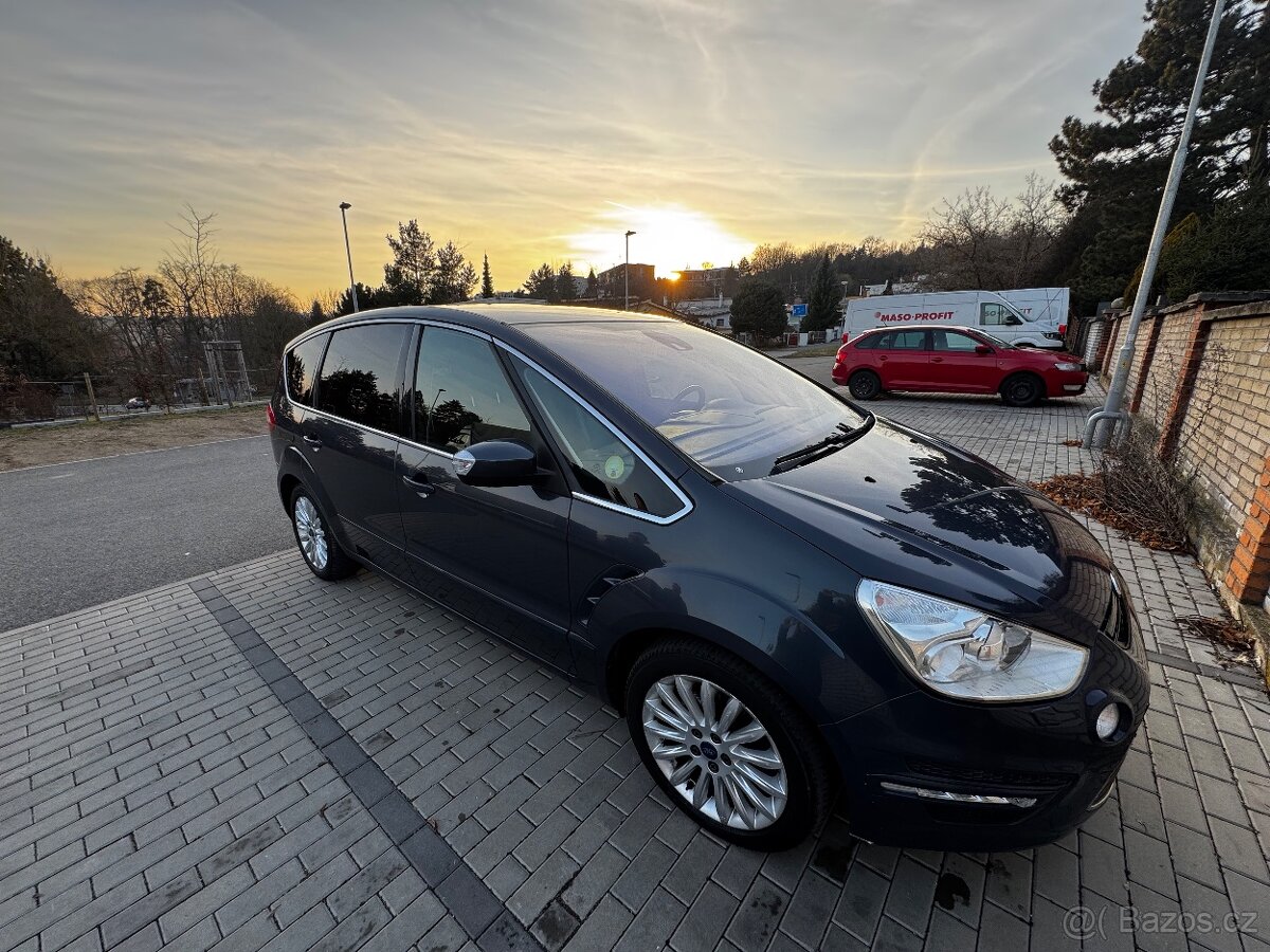 FORD S-Max