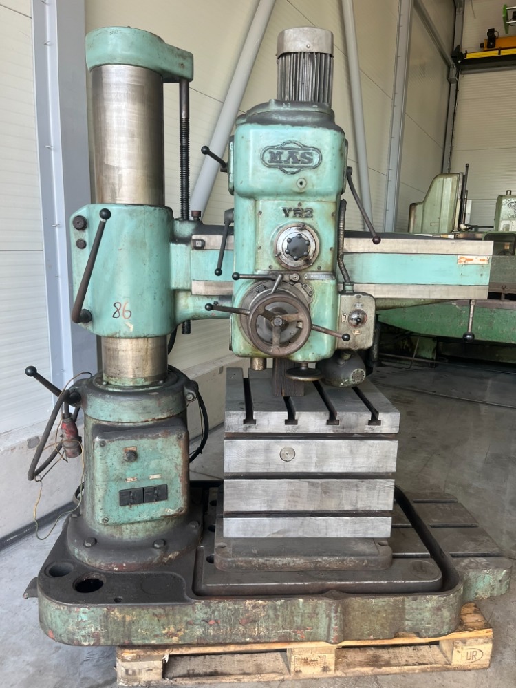 86. Radiální vrtačka VR 2