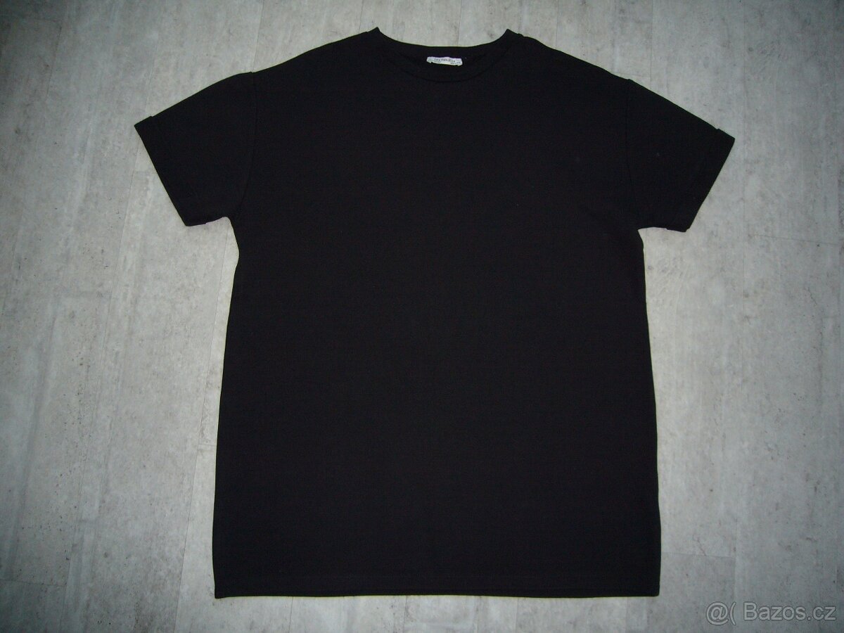 TRIČKA ZARA A BERSHKA VEL. S-M-L
