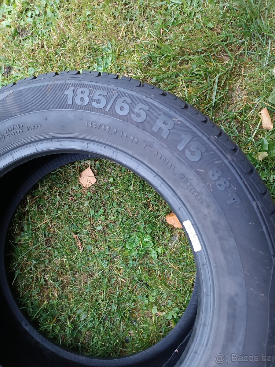 Gumy 185/65 R15 Barum