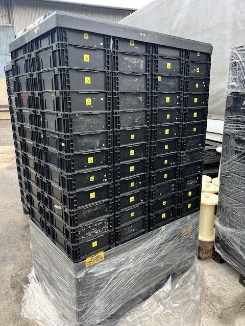 KLT Přepravky 40x30x12, ESD