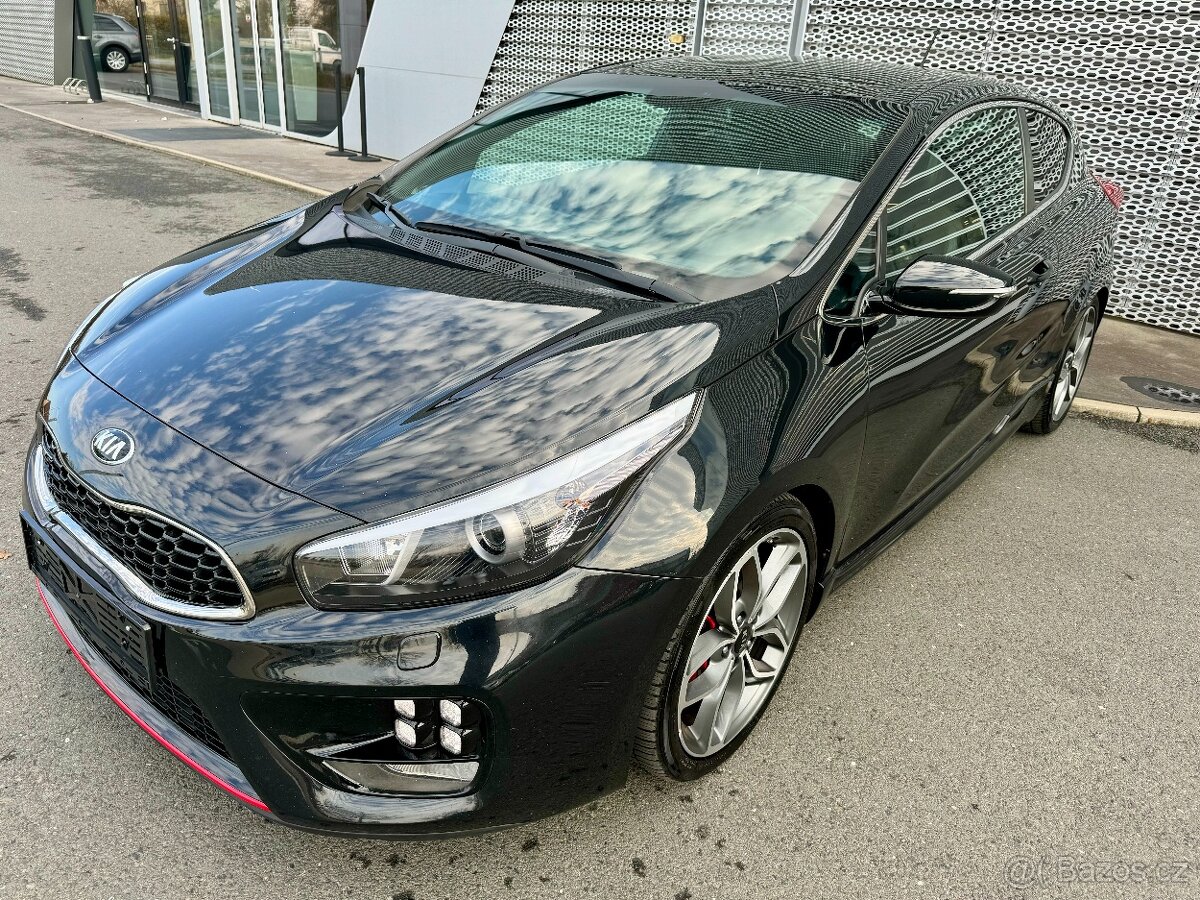 Kia Pro CEED 1.6 TDGi GT RECARO PANORAMA