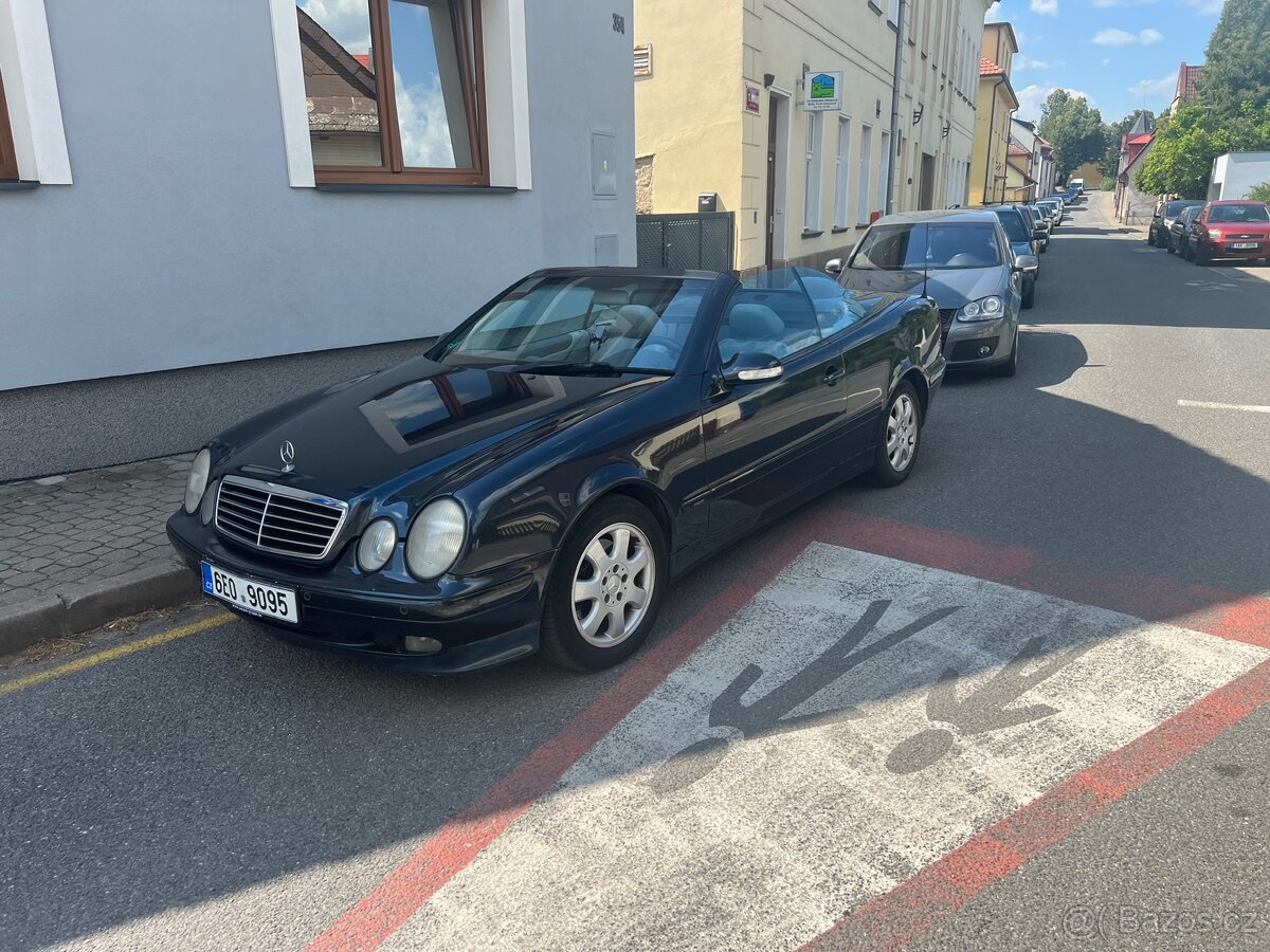 Mercedes Clk 230k MANUÁL