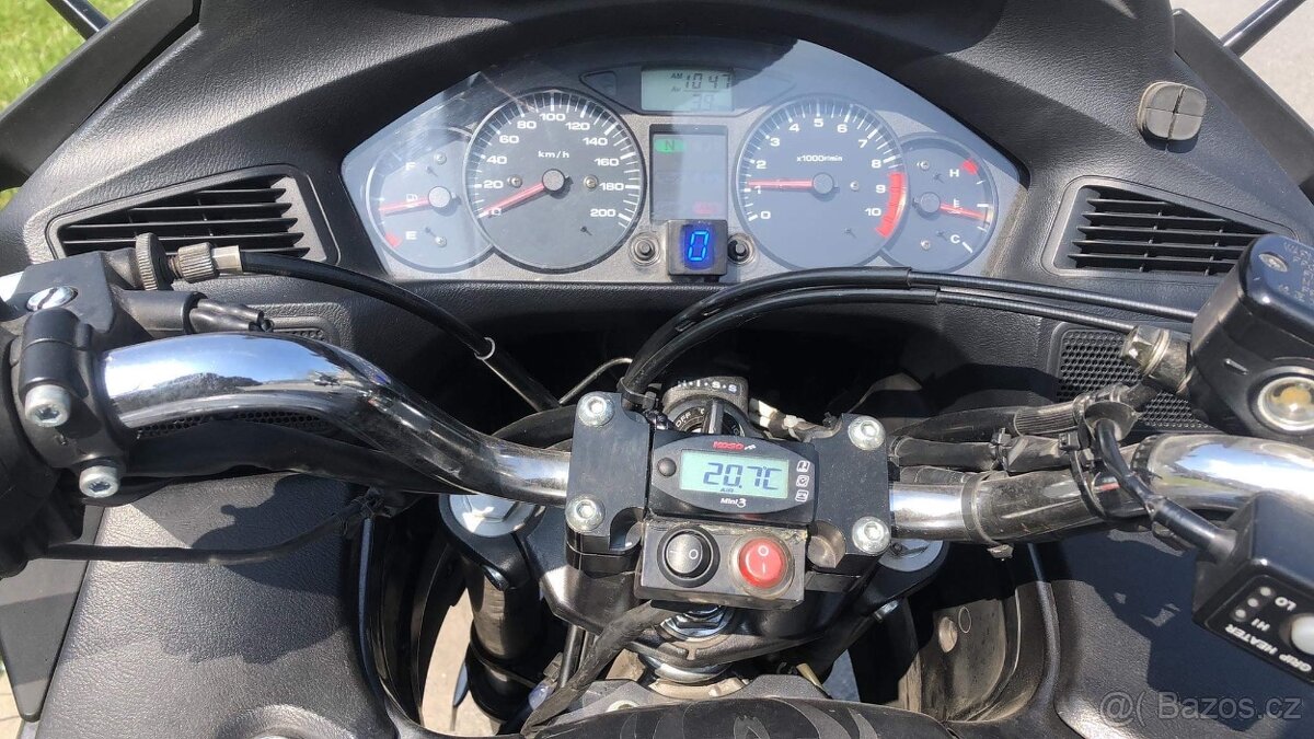 Honda NT-700V Deauville