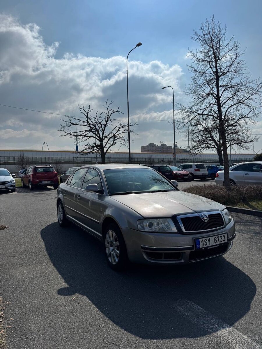 Superb 2007 1.9