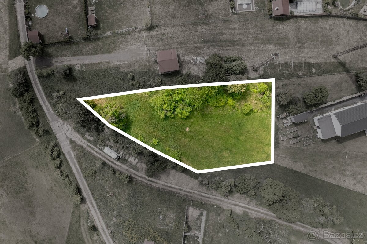 Prodej pozemku k bydlení – 1 494 m2, Bystřany – Slunečný Vrc