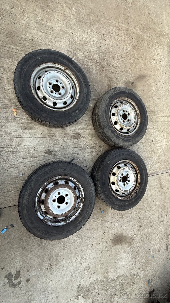 Fiat disky + pneu 205/70 R15C 106/104R M+S