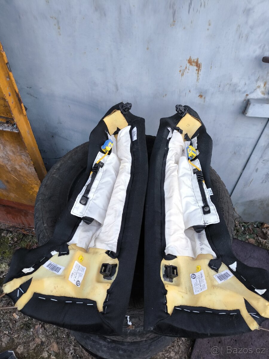 Zadní bočnice sedadel s airbagem škoda Superb 2
