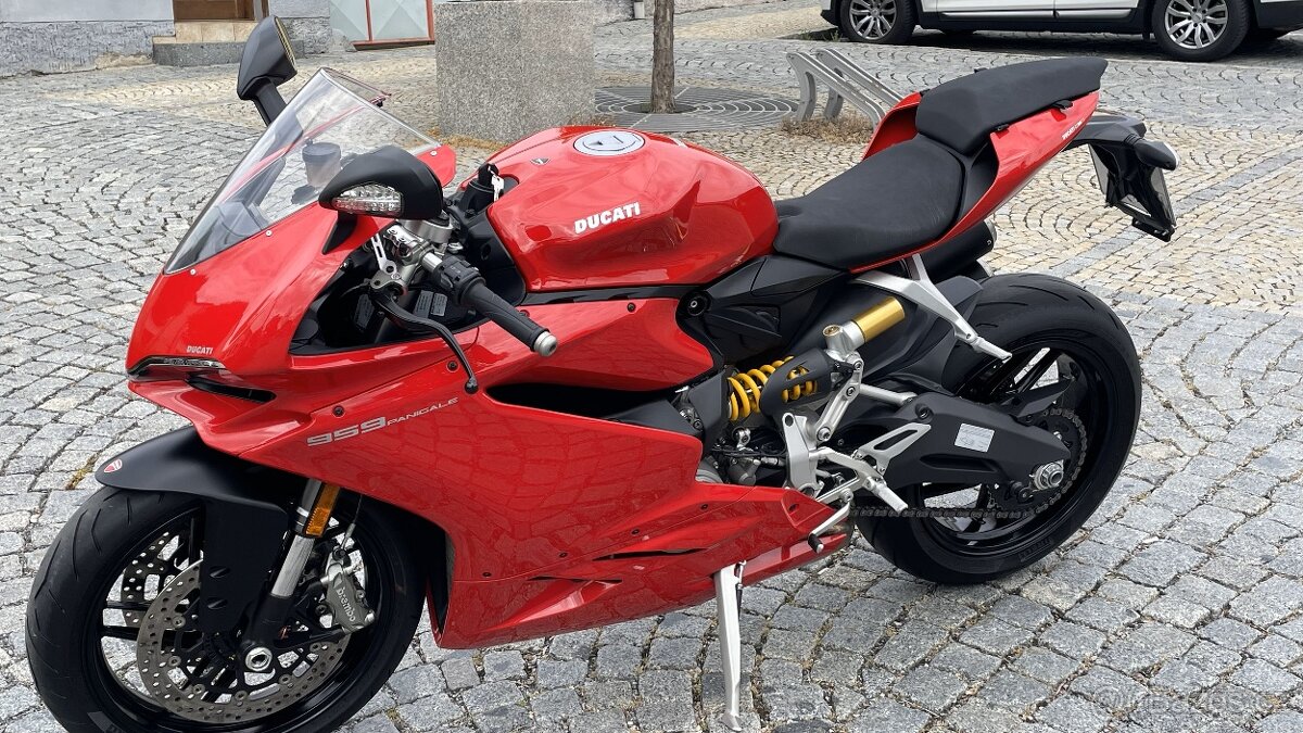 Ducati Panigale 959