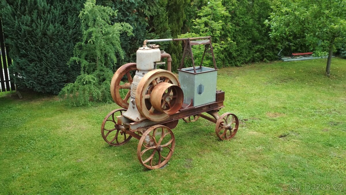 Stabilní motor Slavia 4HP