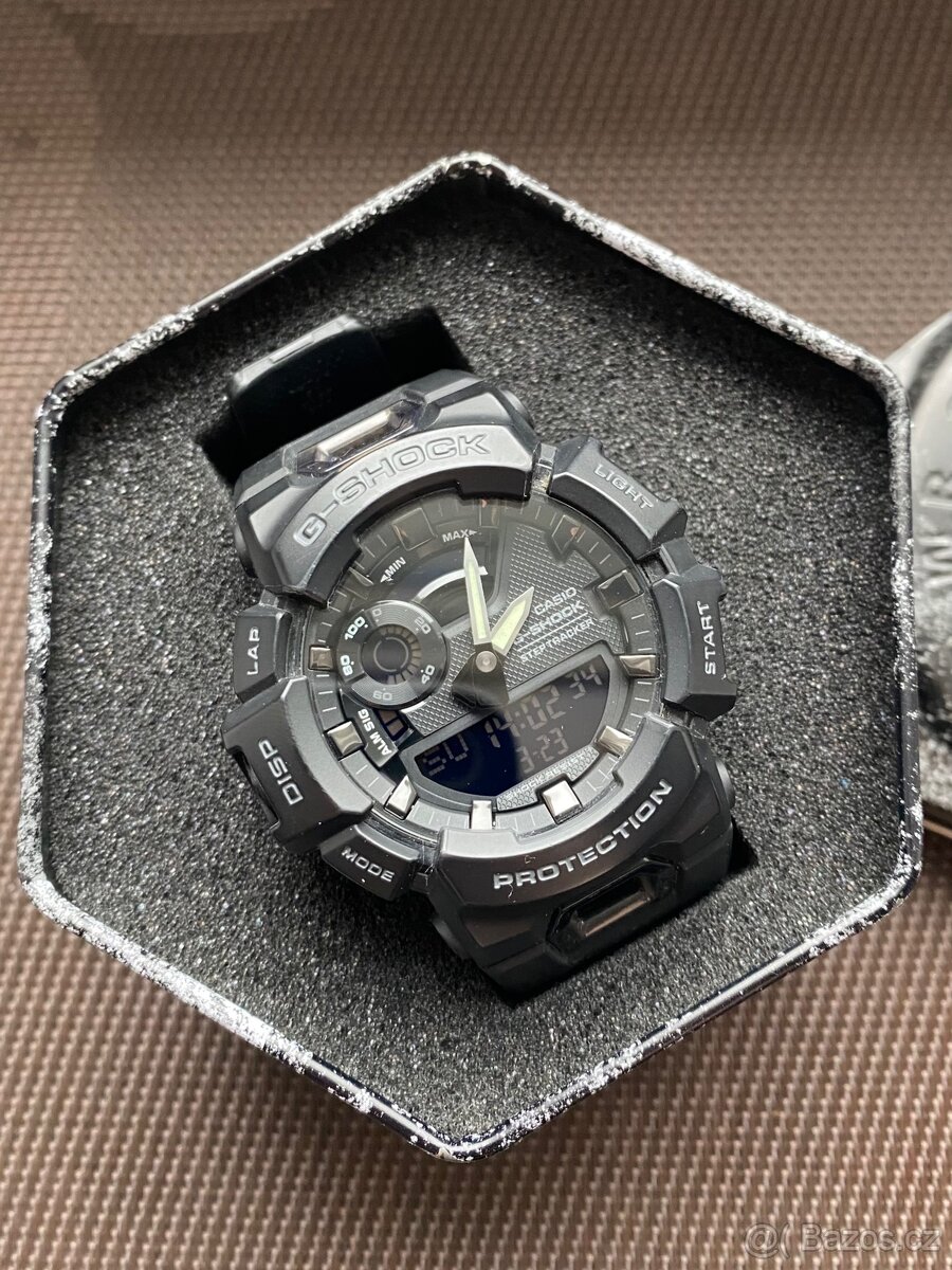 Sportovní hodinky Casio G-Shock GBA-900