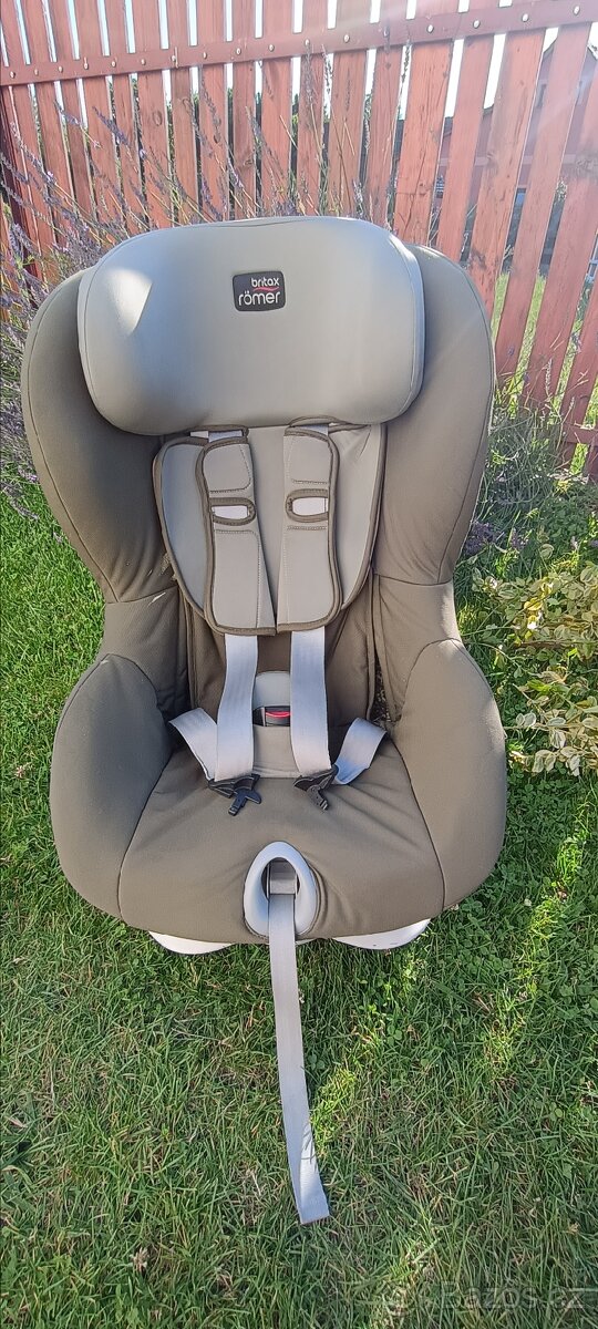 Autosedačka Britax Römer