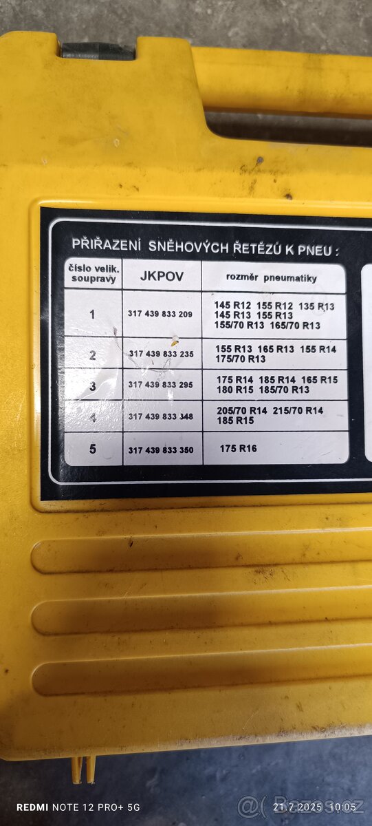 Sněhové řetězy