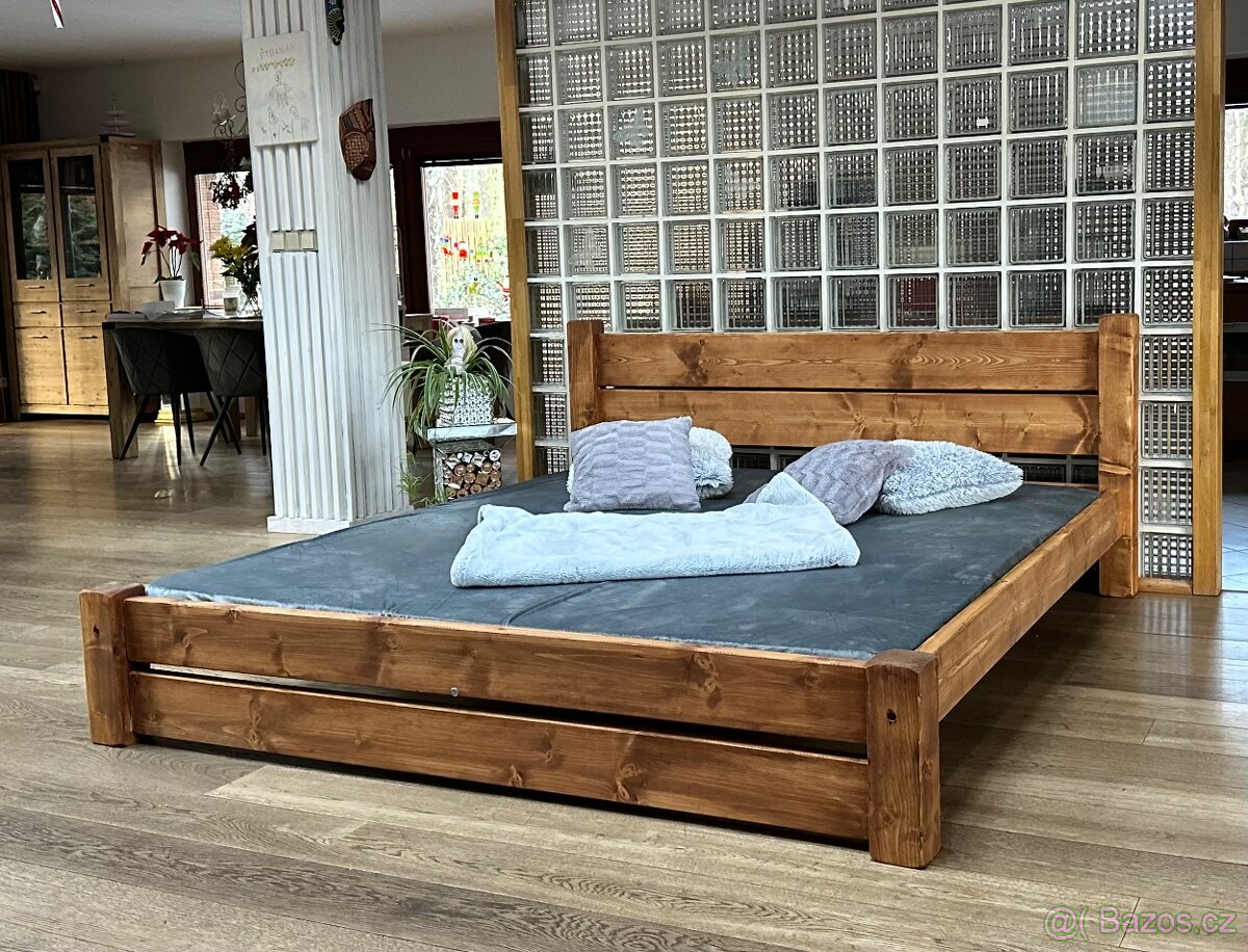 Nová, masivní postel 180 x 200 rošt