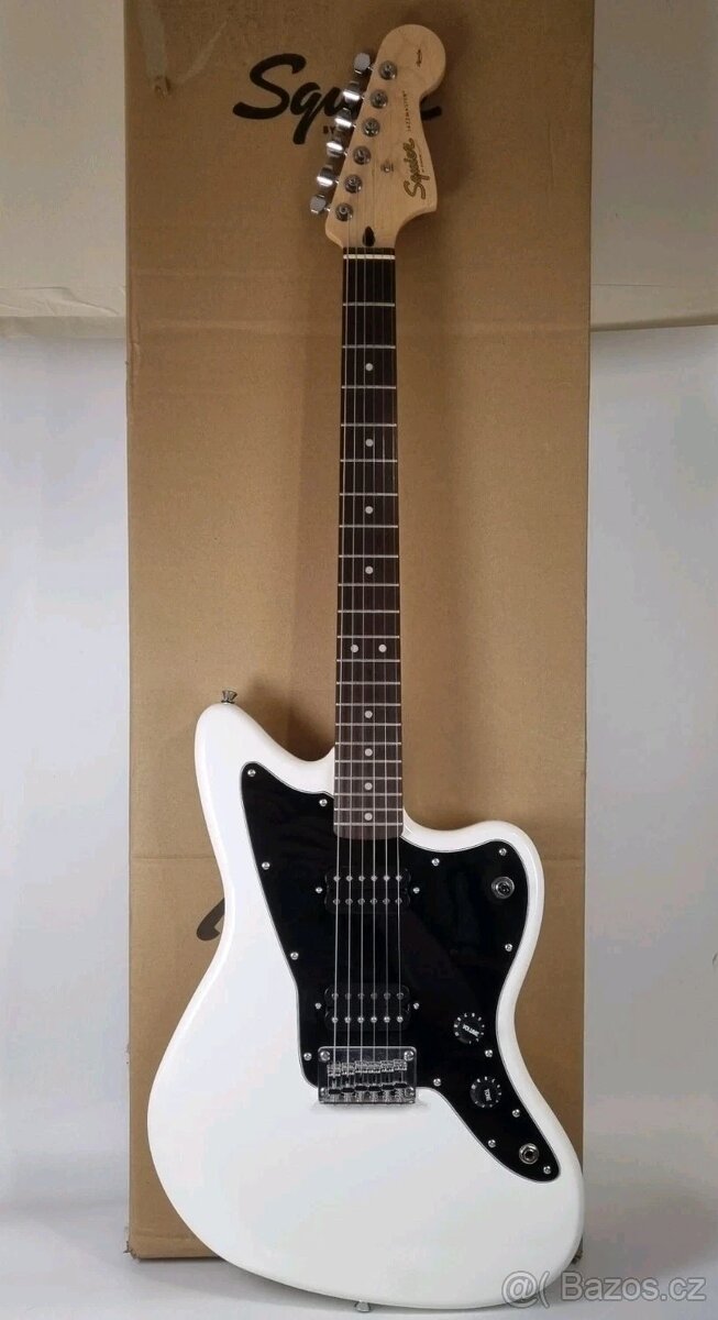 Squier Affinity Jazzmaster – skoro nová, na prodej