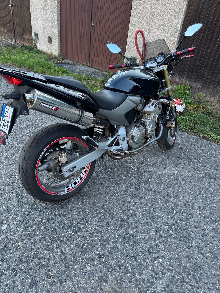 Hornet 600