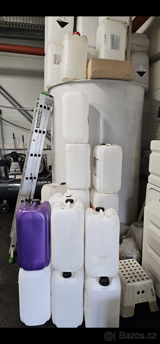 Kanystr 25l větší množství