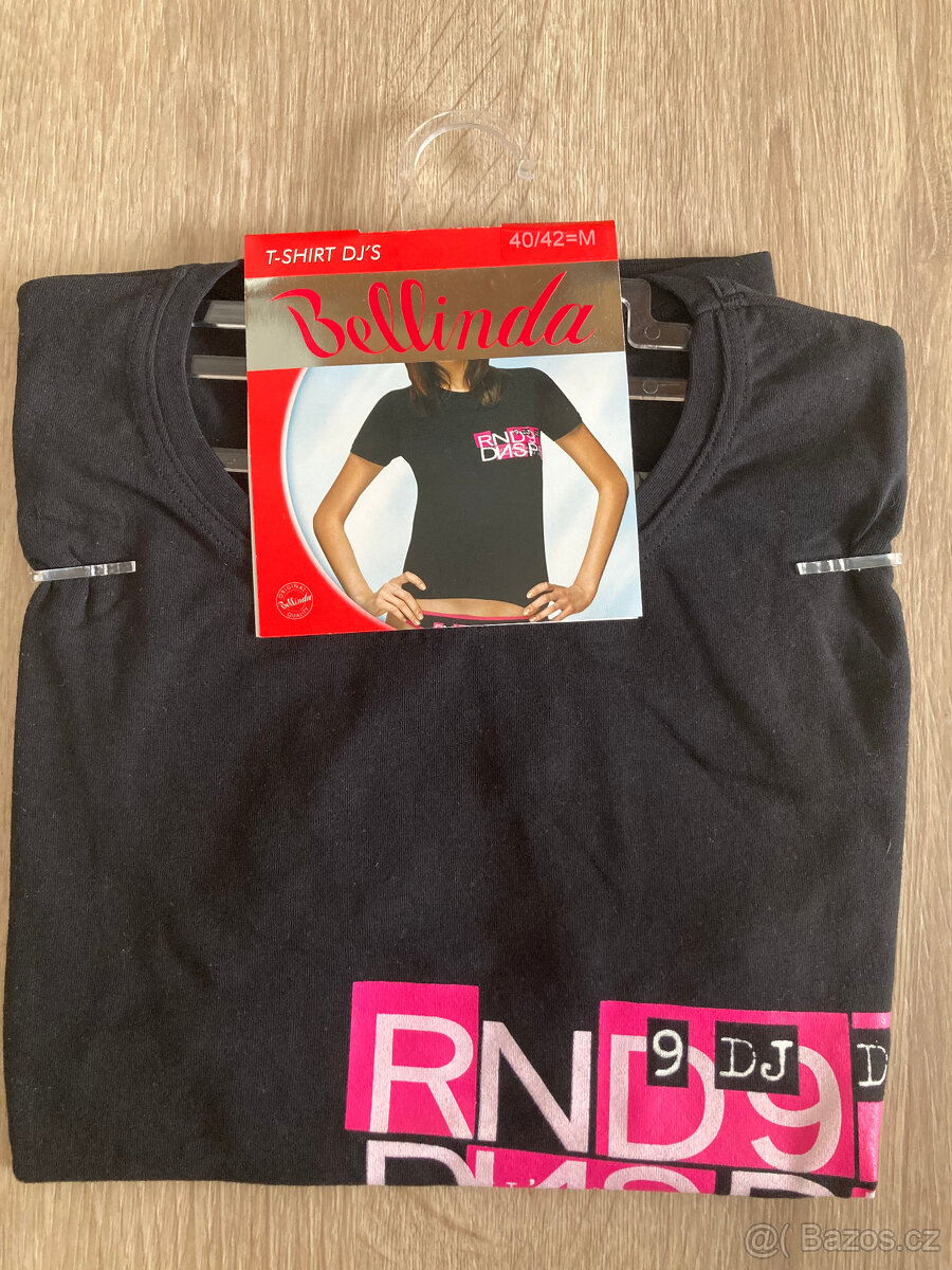 Dámské černé tričko, vel. M