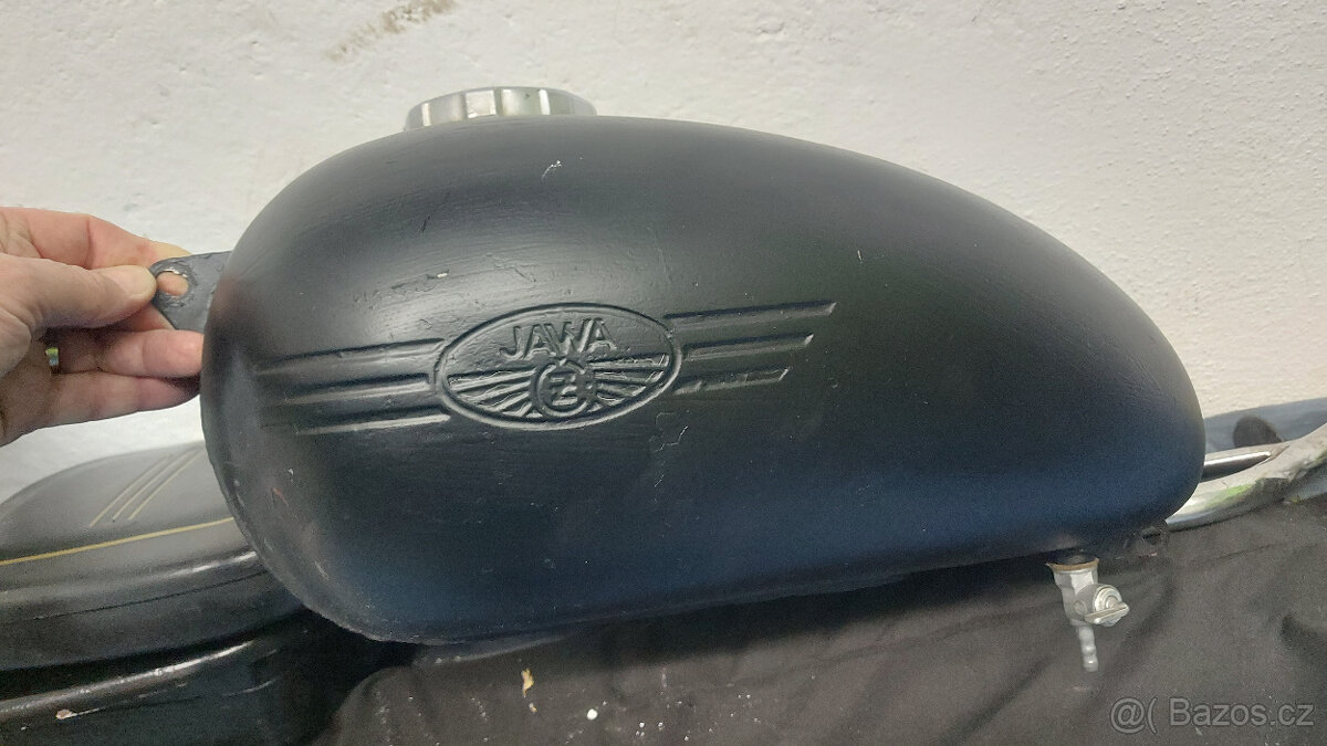 JAWA 250/350 Nádrž