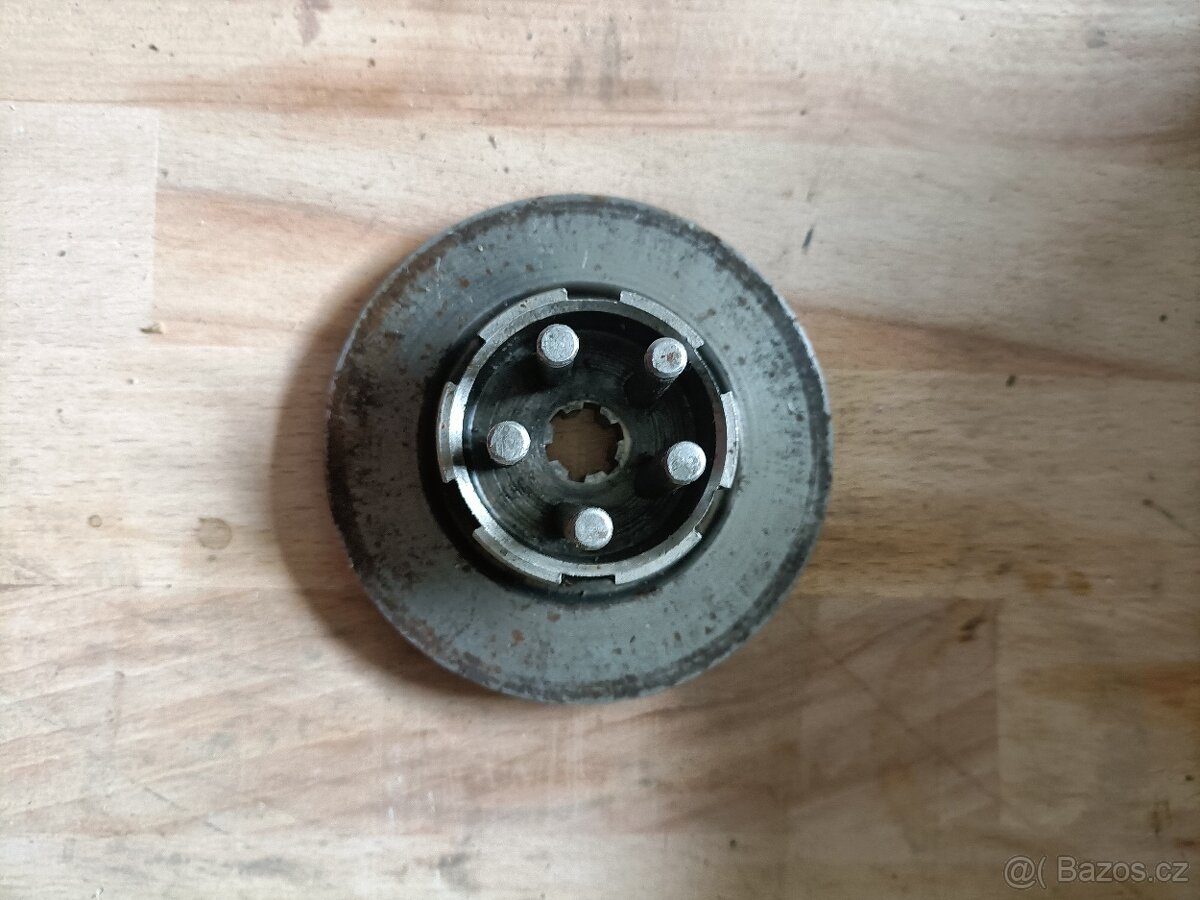 Spoustu ND na Jawu a Babetu 2