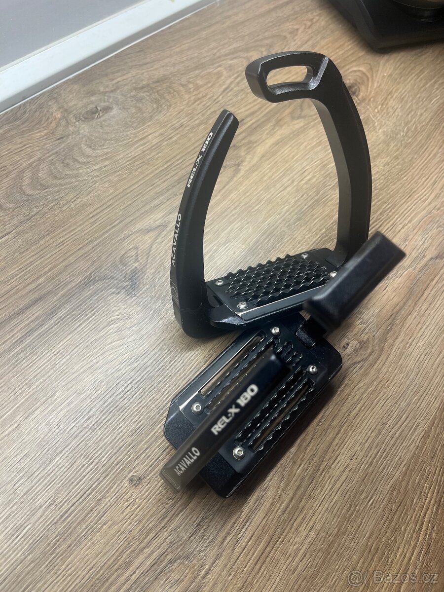 Bezpečnostní třmeny Acavallo