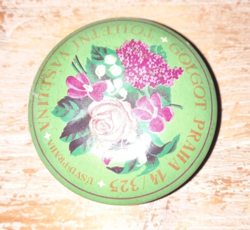 Plechová krabička od vazeliny