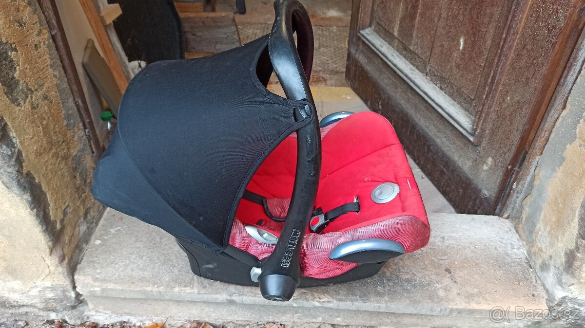 Maxi Cosi vajíčko autosedačka