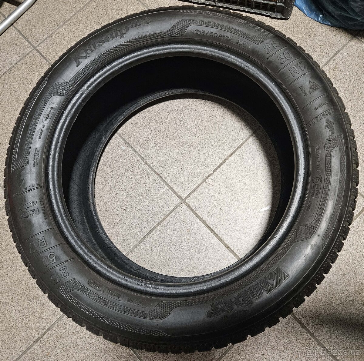 Klebr Krisapl HP2 215/50/17 zimní