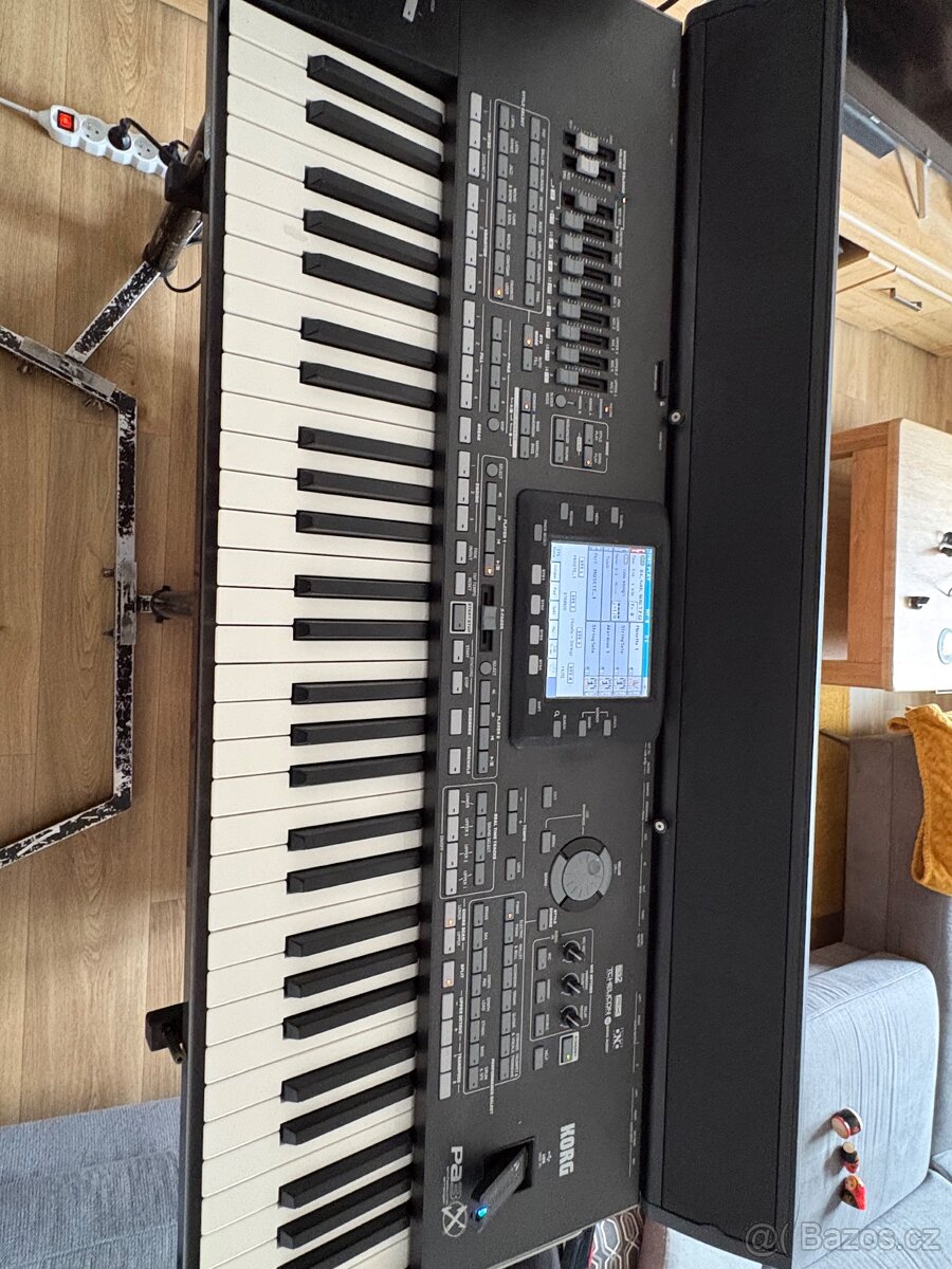 Korg pa3x