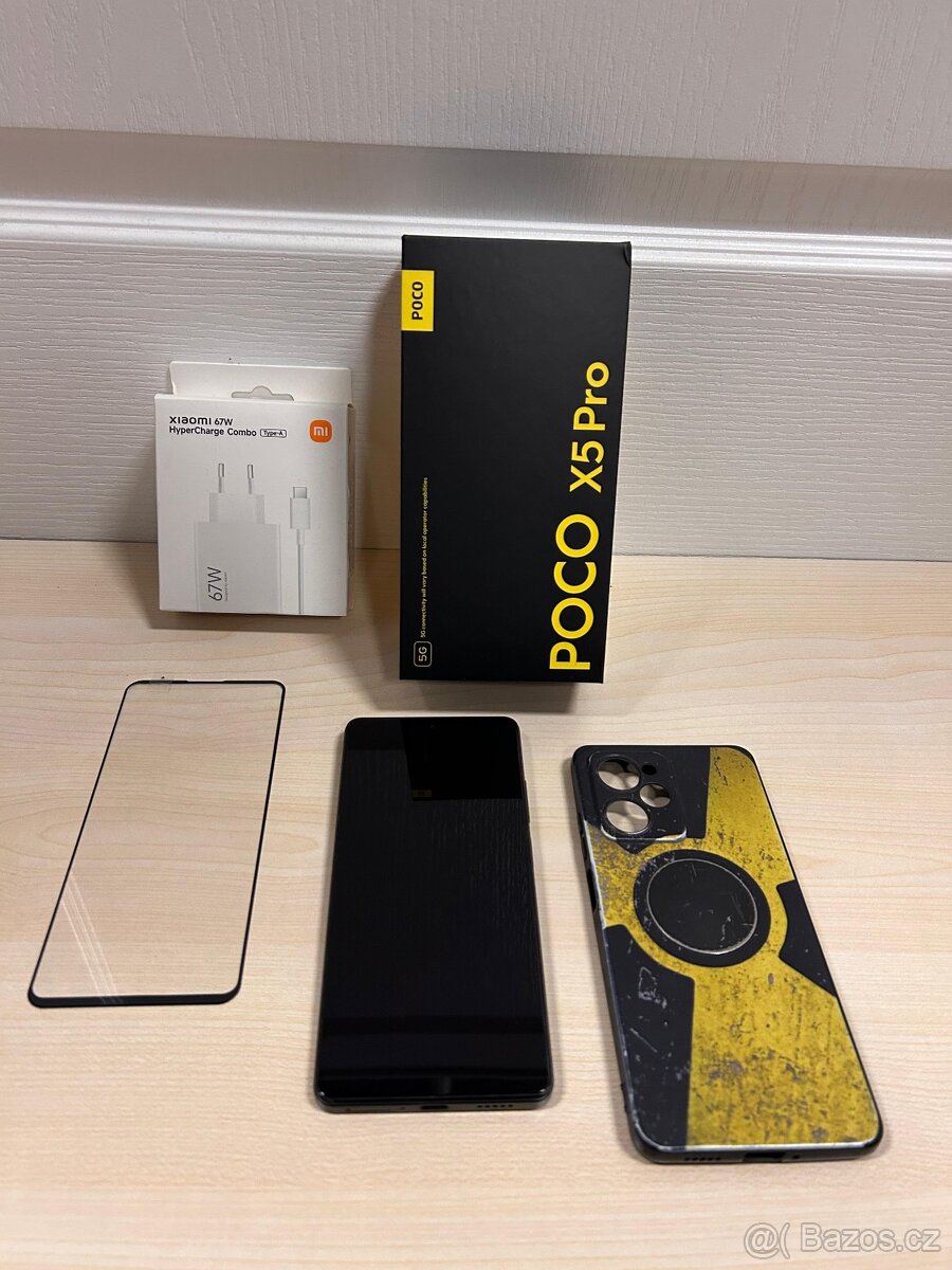 Poco X5 Pro 5G 8GB/256GB černá, kryt, sklo, nový adaptér 67W