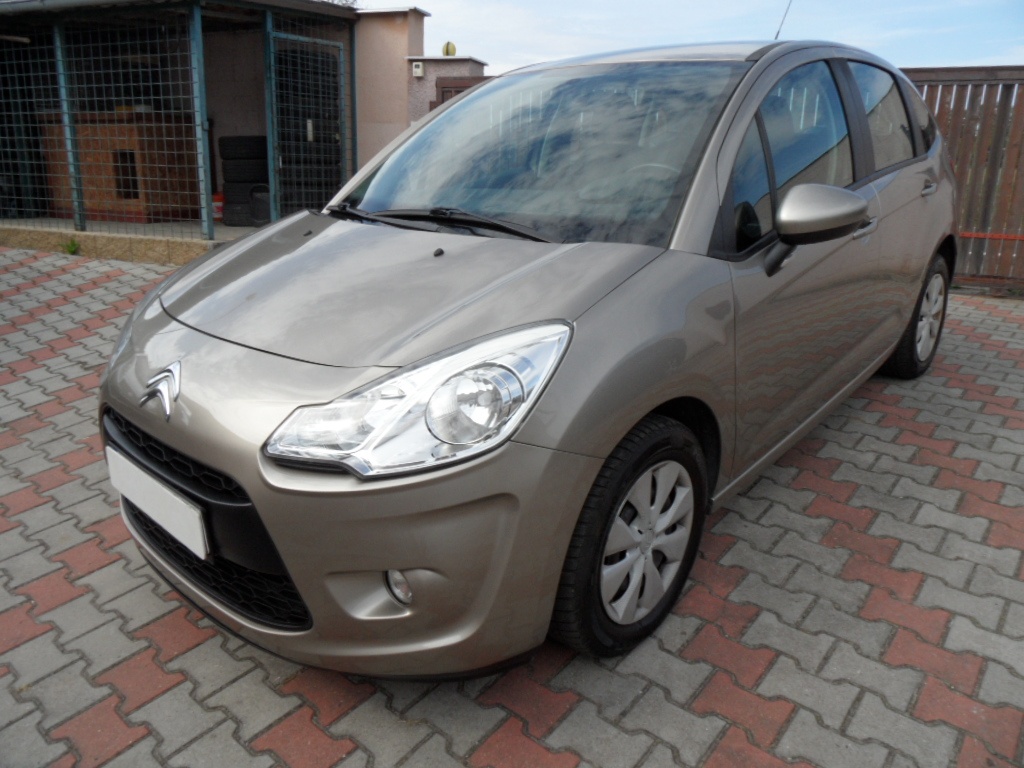 Citroen C3 1.4i,1.maj.zak. nové v ČR,Velice pěkný stav.