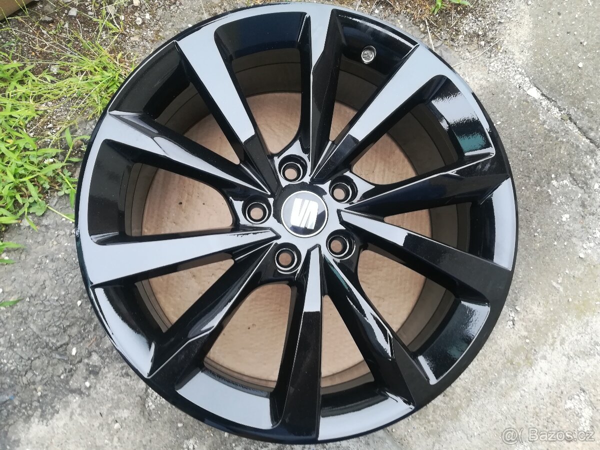Alu kola org. Seat Leon IV FR 18" - 5x112