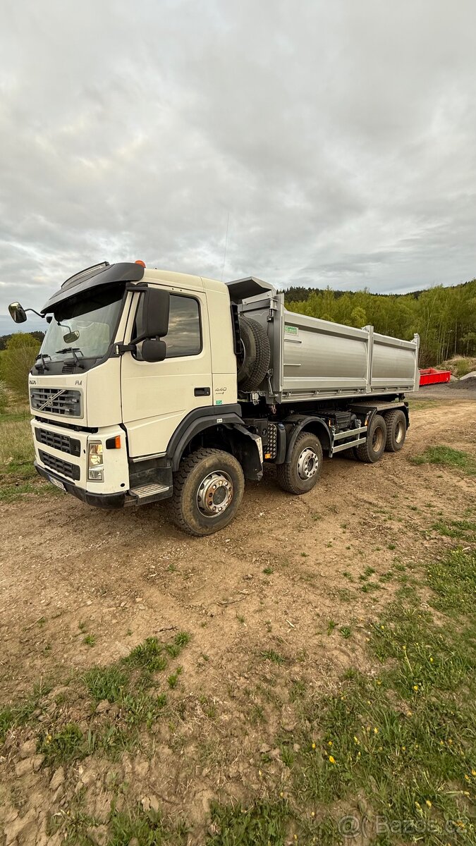 Volvo FM 440 Sklápěč 8x6
