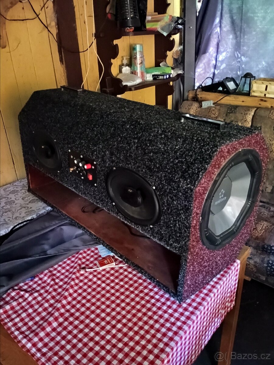 Subwoofer, bum-box, kombo,