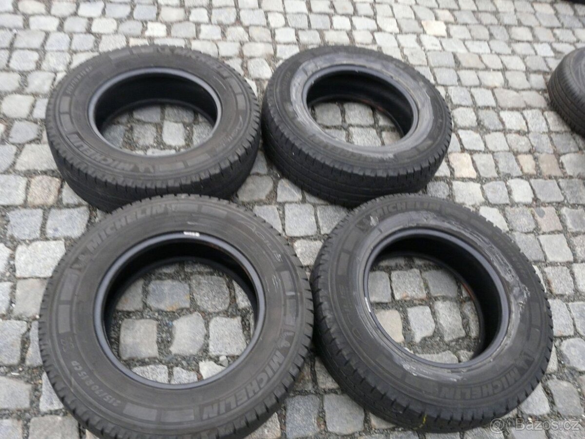LETNÍ PNEU MICHELIN 215/70R15CP