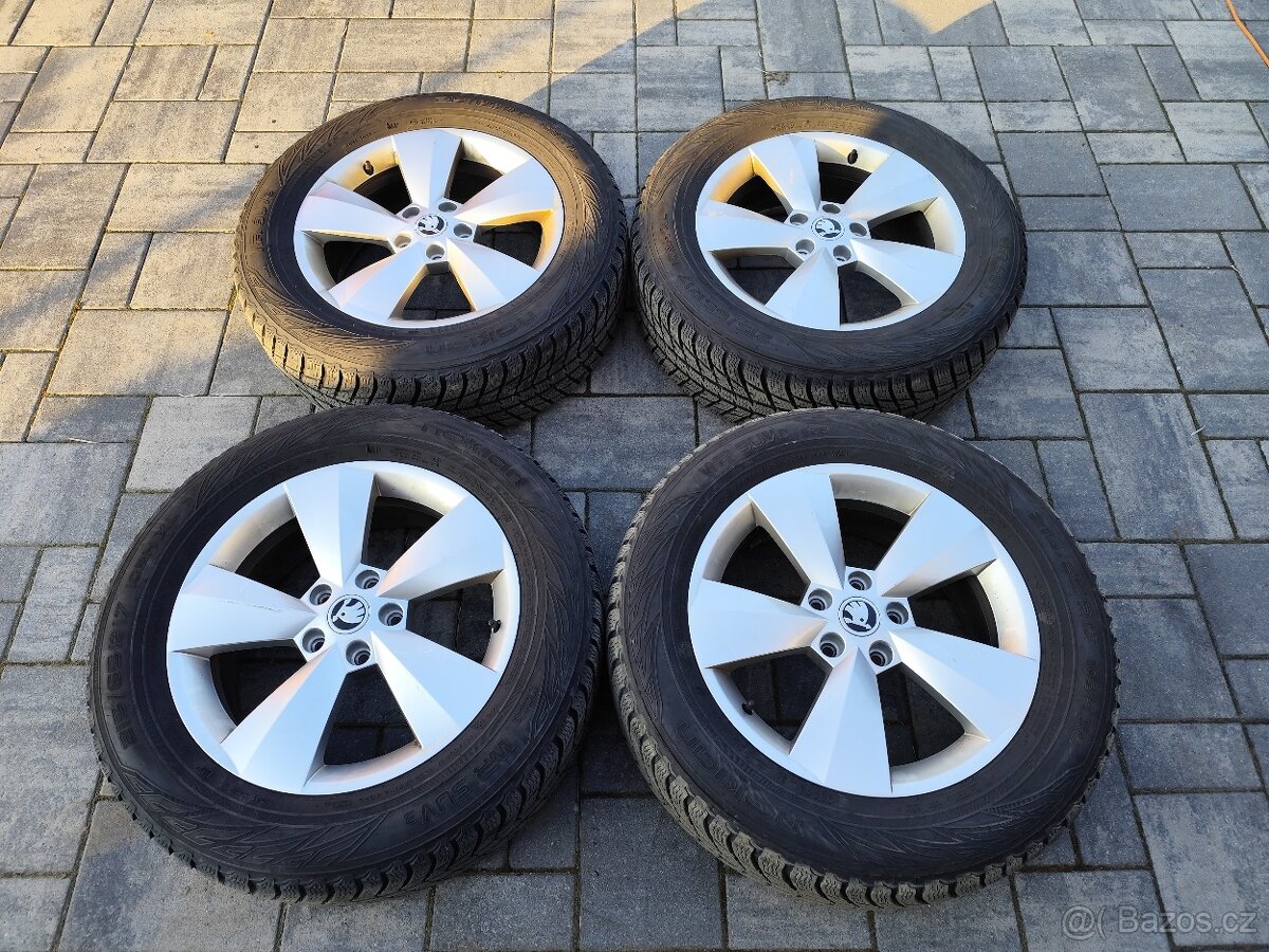 Sadu zimních kol Nokian 215/65R17,5x112