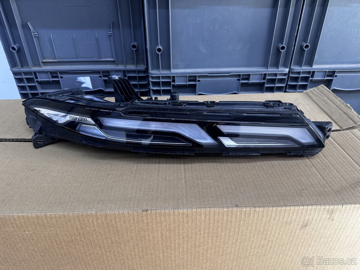 Bmw g07 x7 full led lci přední světla