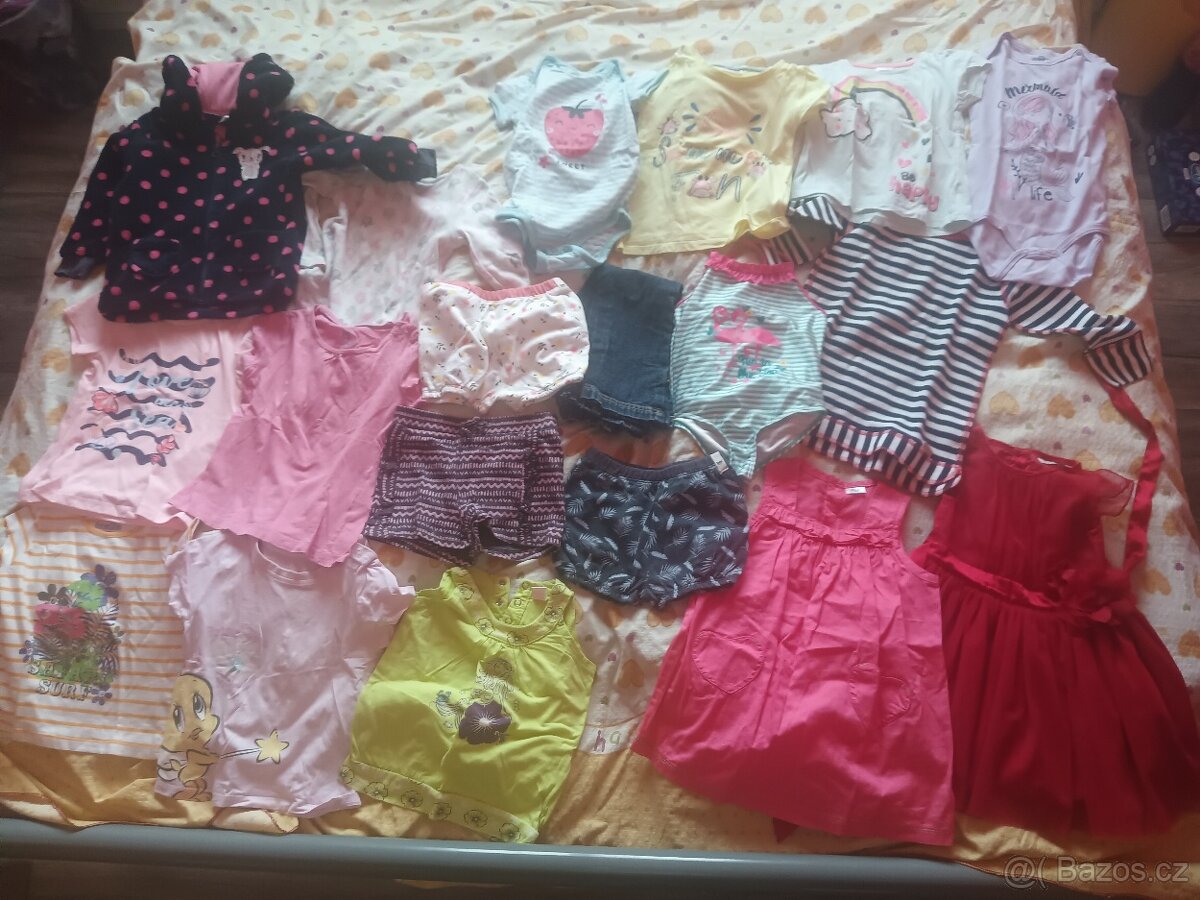 Balík oblečení vel. 92 pro holku