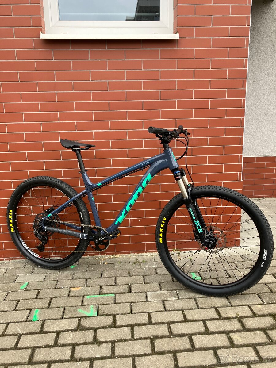 Horské kolo Kona